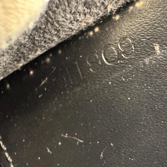 Louis Vuitton  Minuit Epi Leather Shoulder Bag Black - Picture 16 of 16